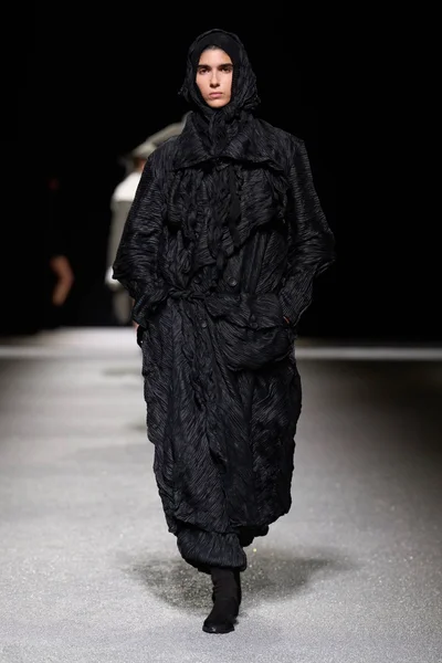 Look 42
